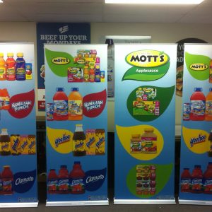 Retractable Roll Up Banner Stand